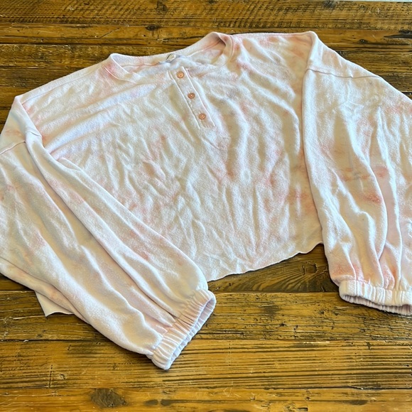 Super soft Hashttag tie dye pull over - Picture 1 of 3